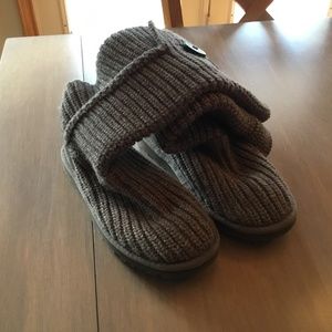 Ugg Sweater boots size 6